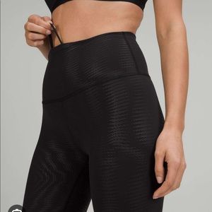 Lululemon Wunder Train High-Rise Tight 25" *Foil